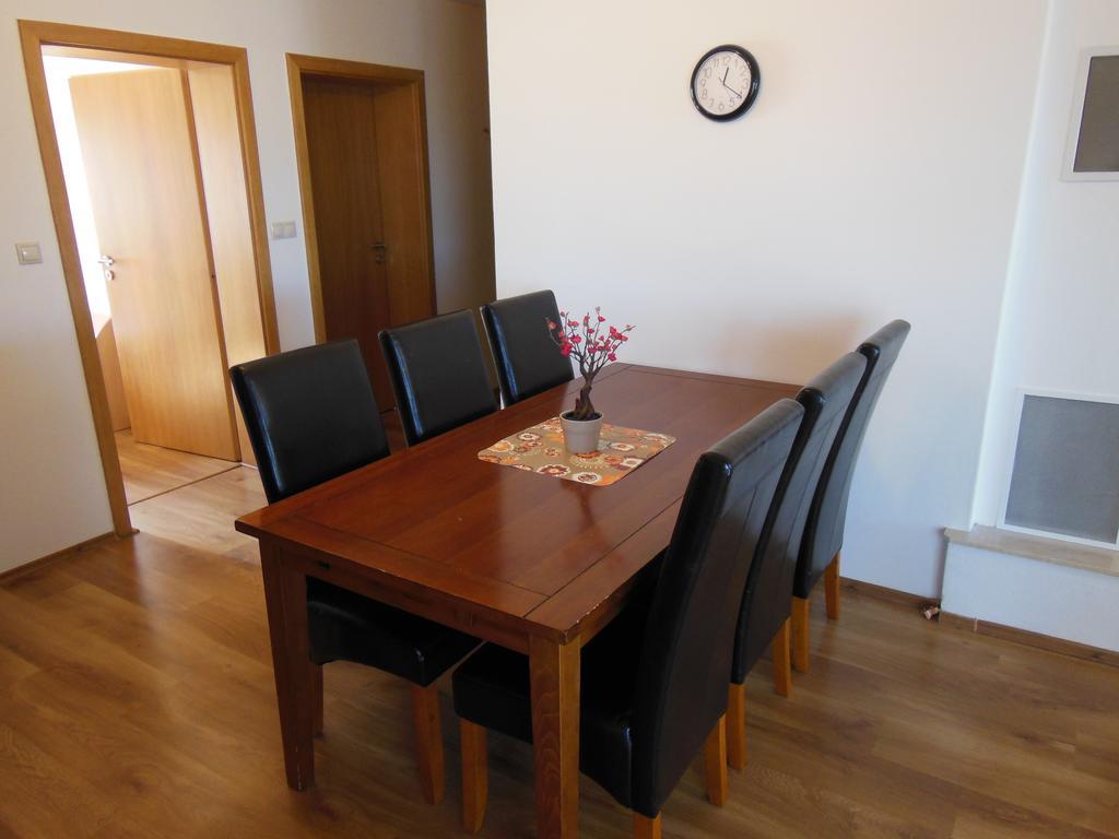Apartman Slavkov Home & Parking Nová Lesná Extérieur photo